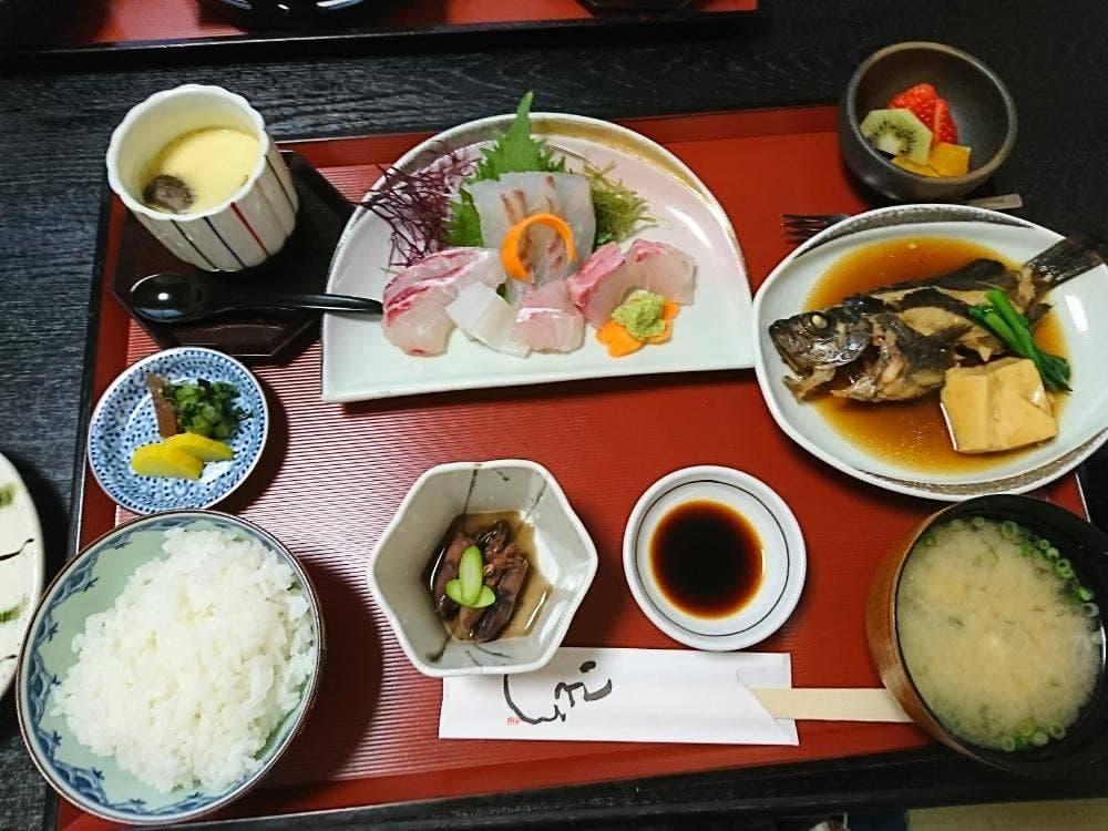 いとう食事処