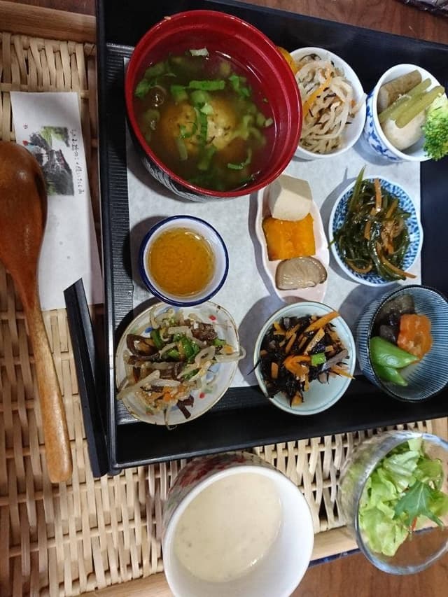 お食事とお弁当のお店 百笑屋 - サブ画像3