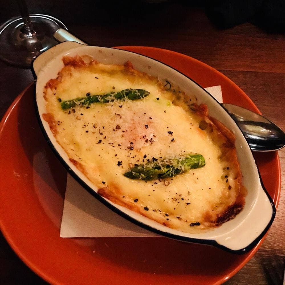 Divine wine & cuisine