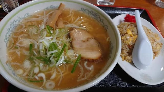 ラーメン日の丸 - サブ画像2