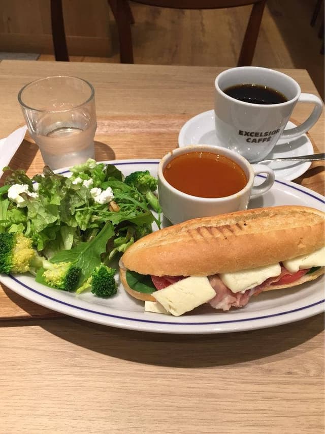 エクセルシオールカフェ イオンモール幕張新都心店 - サブ画像1
