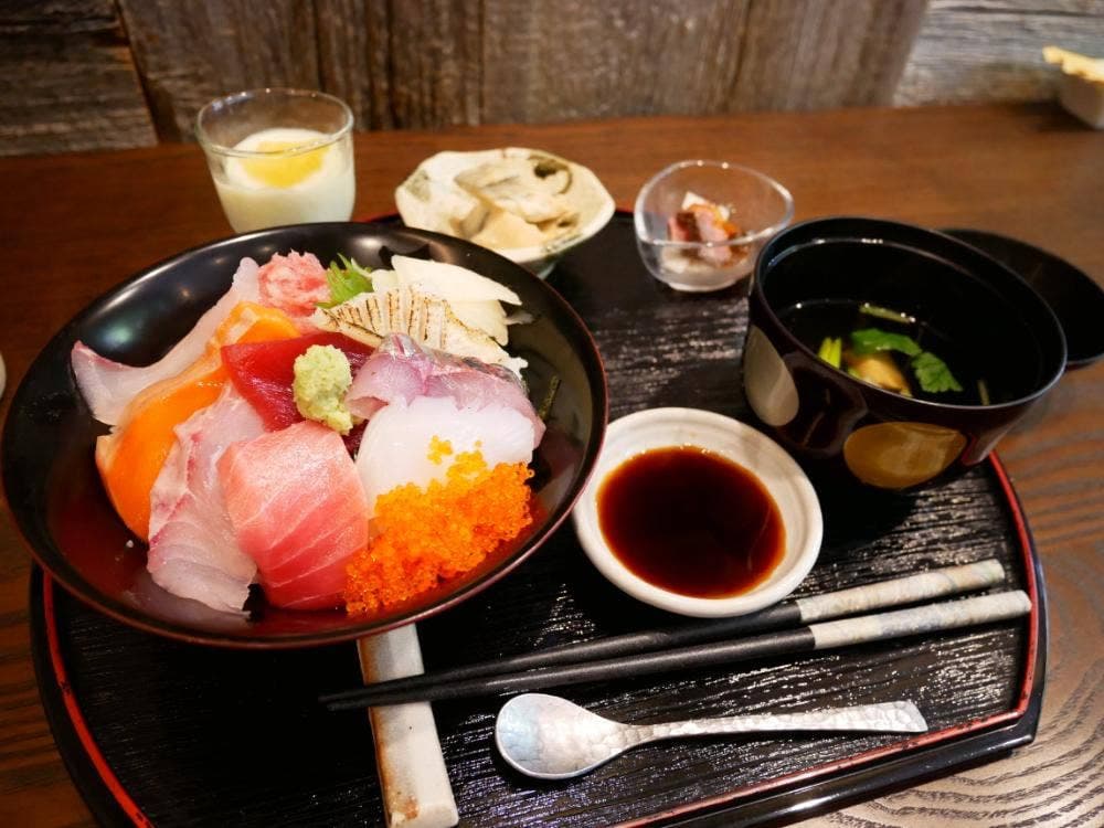 Cafe 縁 yosuga