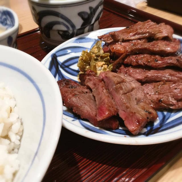牛たんと和牛焼き 青葉 東急たまプラーザ店 - サブ画像2