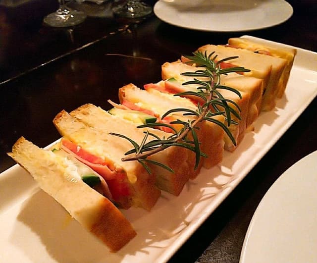 お気がるワイン食堂 ばかなる 桜通り店 - サブ画像3