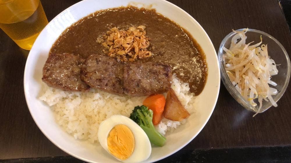 とも