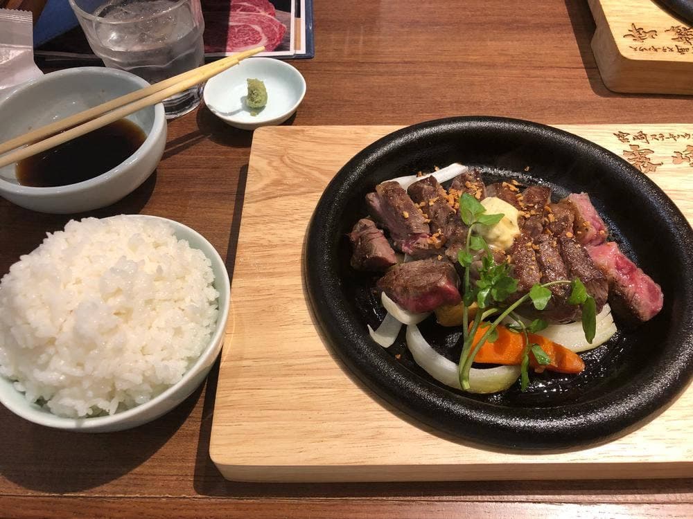 宮崎ステーキハウス 霧峰 イオンモール盛岡南店