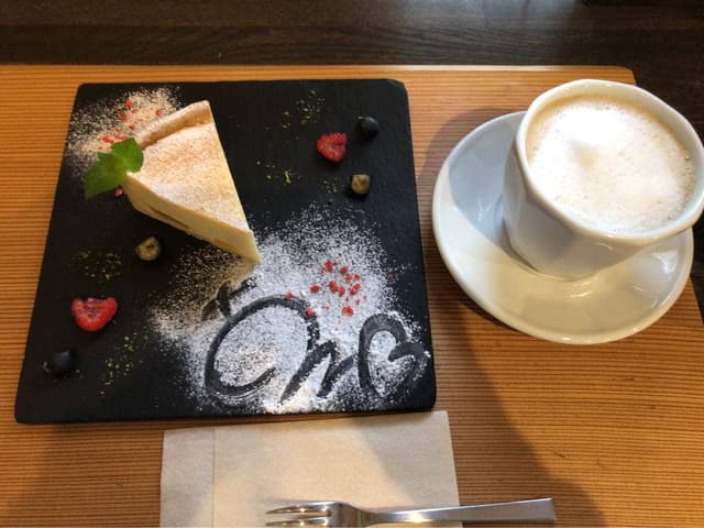 Cake&Cafe あちろ - サブ画像3