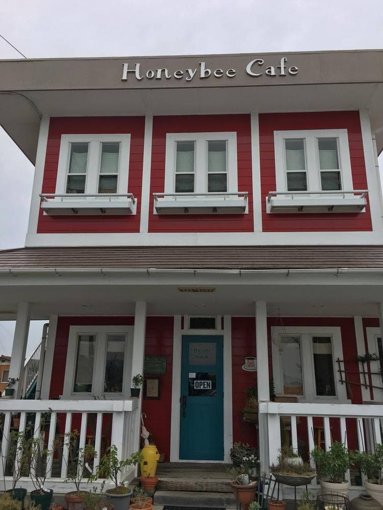 Honeybee Cafe
