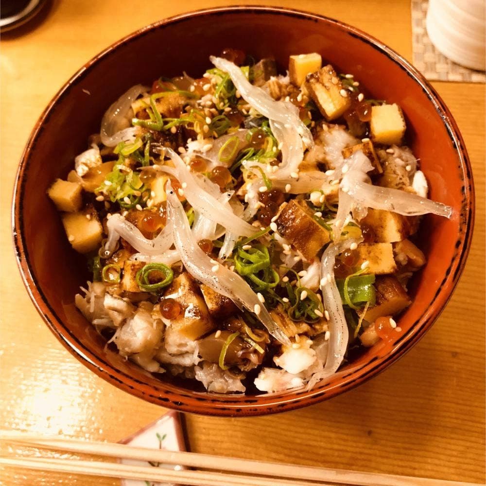 鮨 徳助