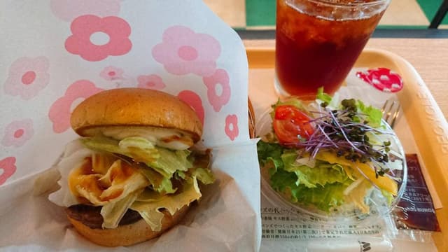 モスバーガー 宮崎ピースタウン店 - サブ画像1