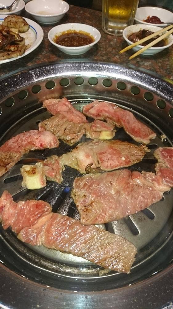 牛味処 愛山亭