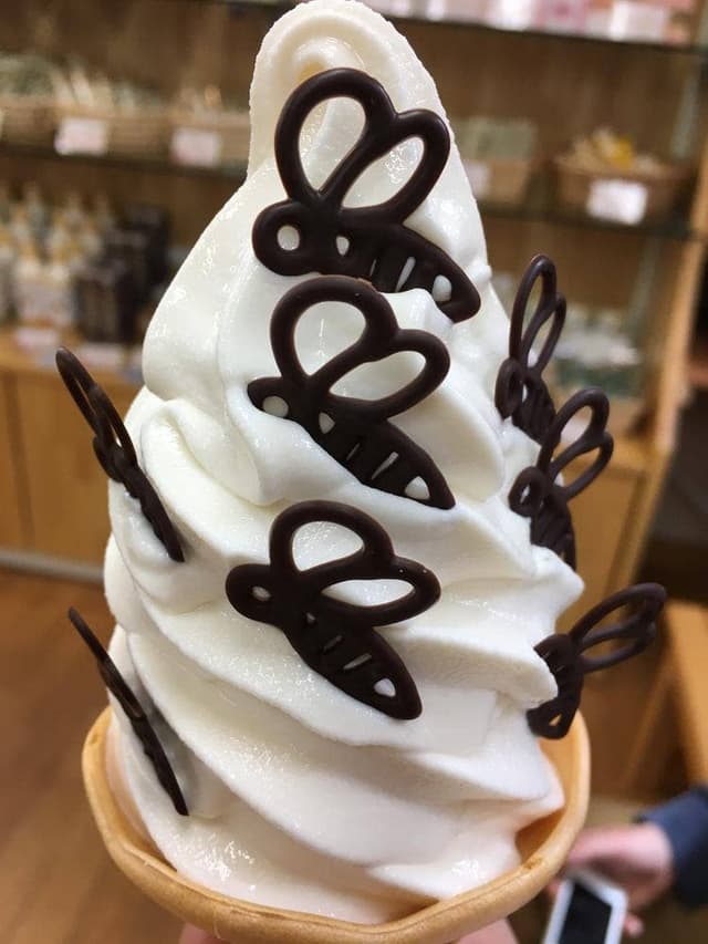 山のはちみつ屋 お菓子工房 - サブ画像1