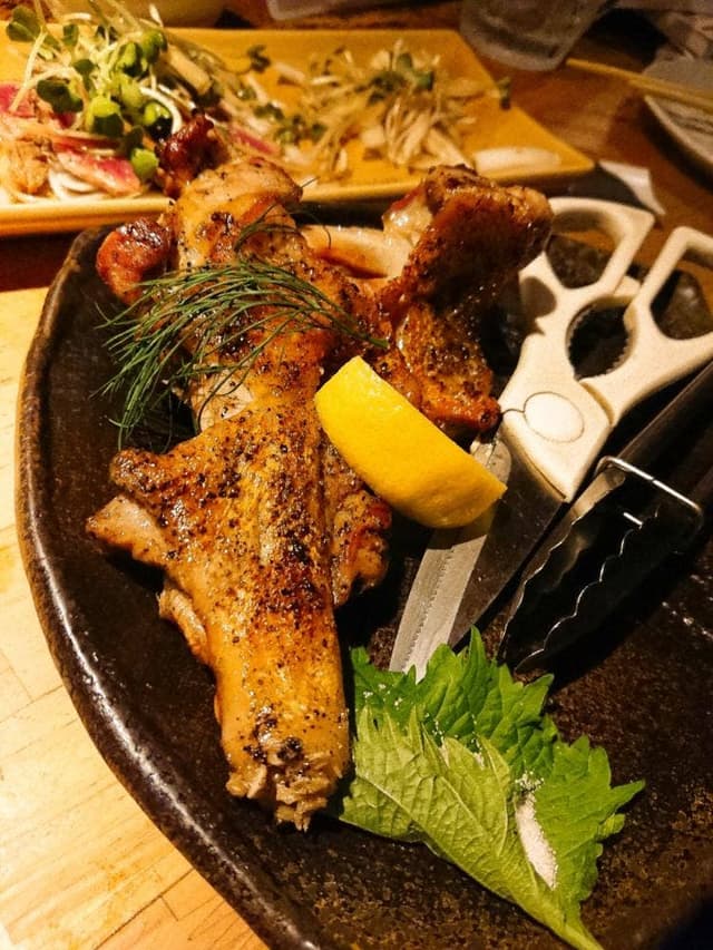 骨つきモモ 和イスキーのお店 八金 福島店 - サブ画像2