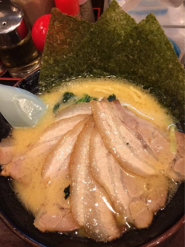 横浜家系ラーメン 吟家 実籾店 - サブ画像1
