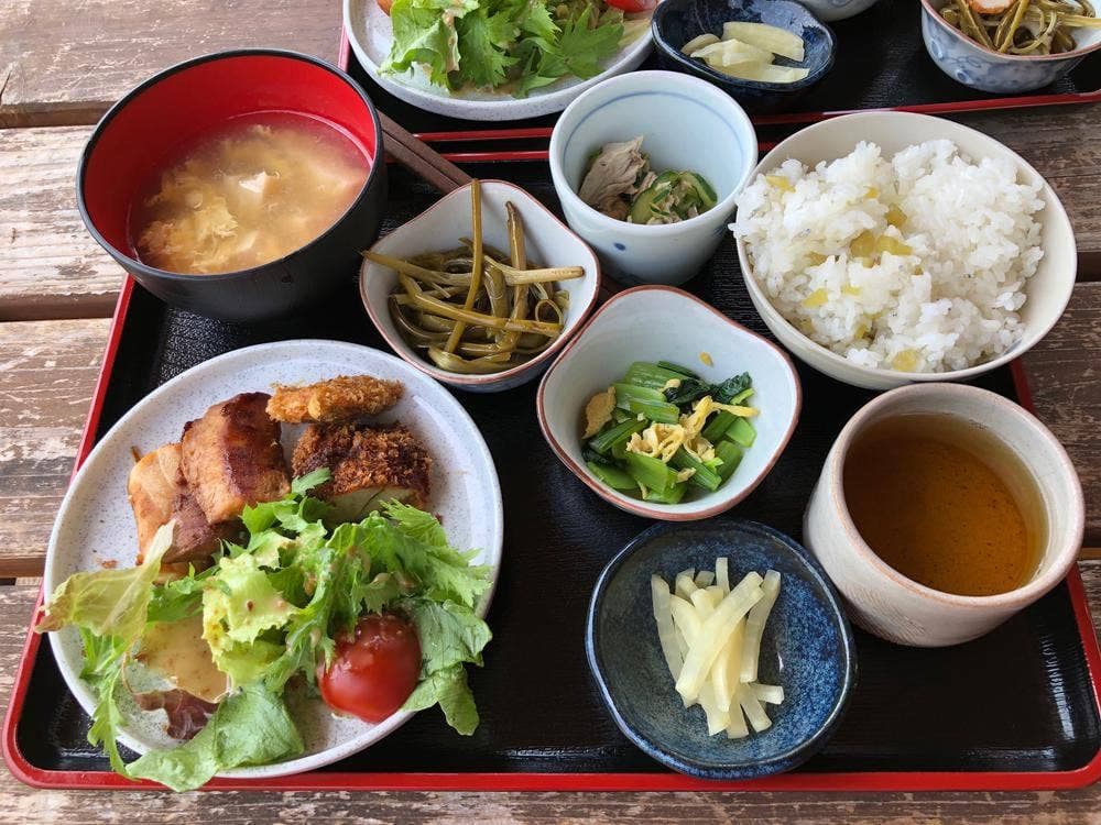 MUSIC CAFE かのん