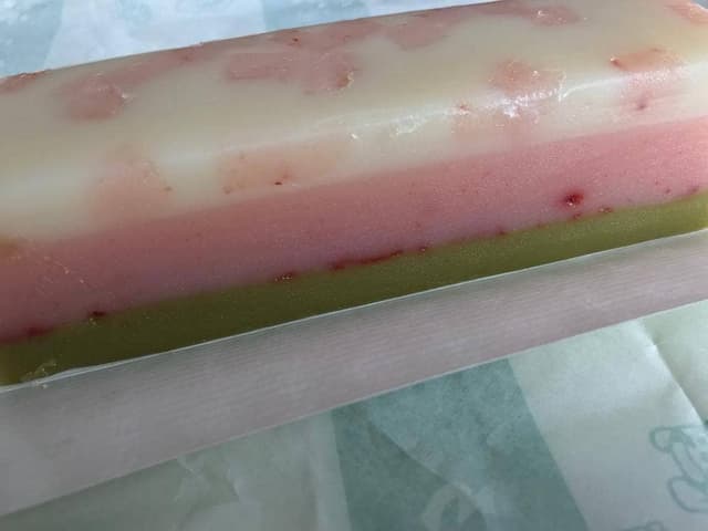 虎屋ういろ EXPASA御在所下り線 - サブ画像1
