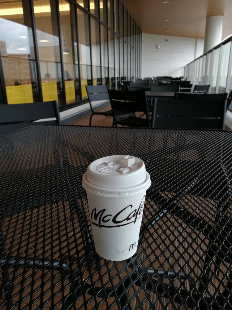 マクドナルド 横浜綱島アピタテラス店