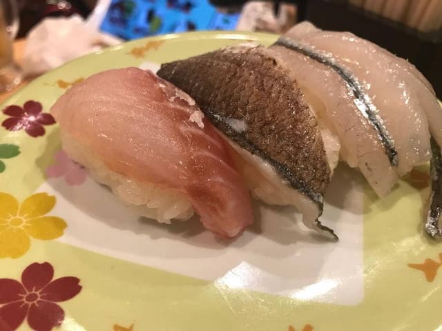 駿河湾朝獲れ回転寿司のぶちゃん - サブ画像2