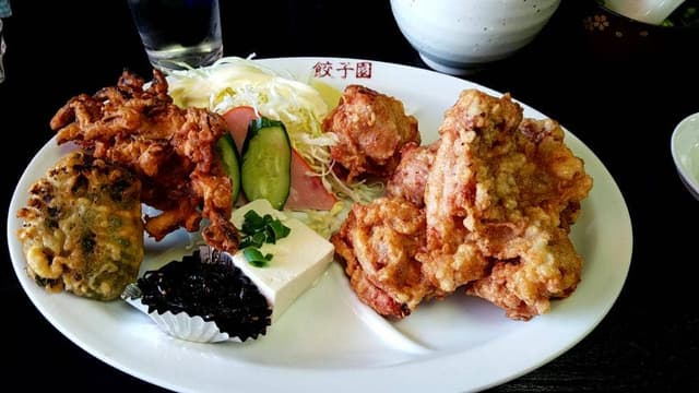 餃子園 - サブ画像3