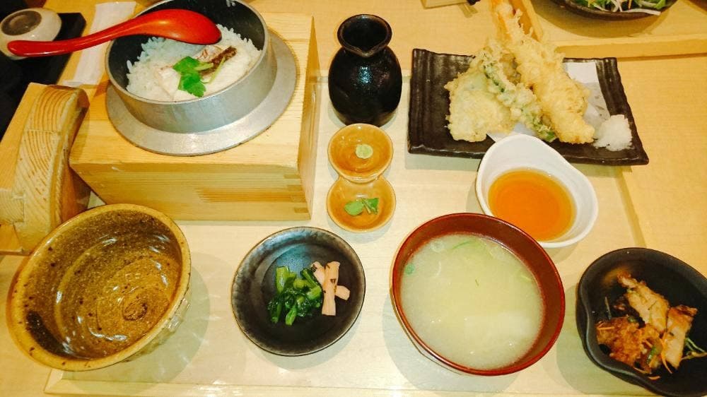 一汁五穀 広島店