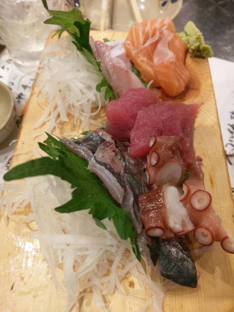 海鮮屋台 おくまん 谷六店