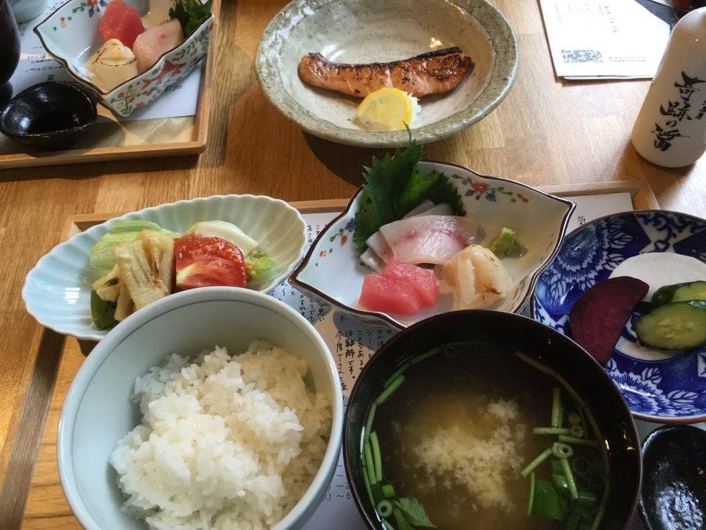 鼎・斉吉