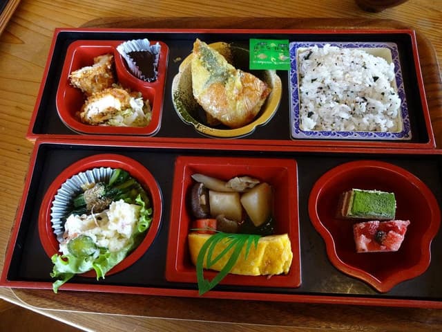 デリ・ダイニング はら田 - サブ画像2
