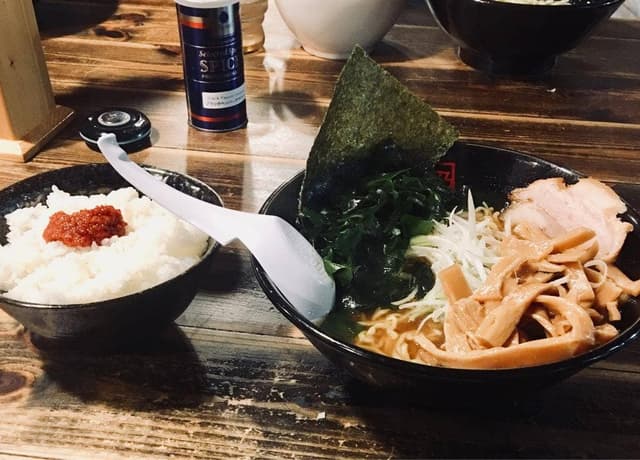 麺屋志乃助 - サブ画像1