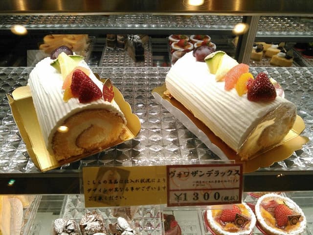 ヴォワザン 大和町店 - サブ画像1