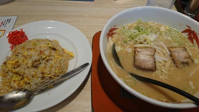 らーめん世界 福井敦賀店 - サブ画像1