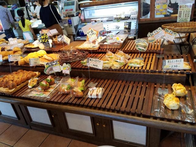クロワッサン 君津店 - サブ画像1