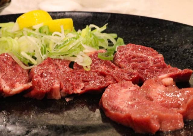 炭火焼肉 仁 新瑞橋店 - サブ画像1