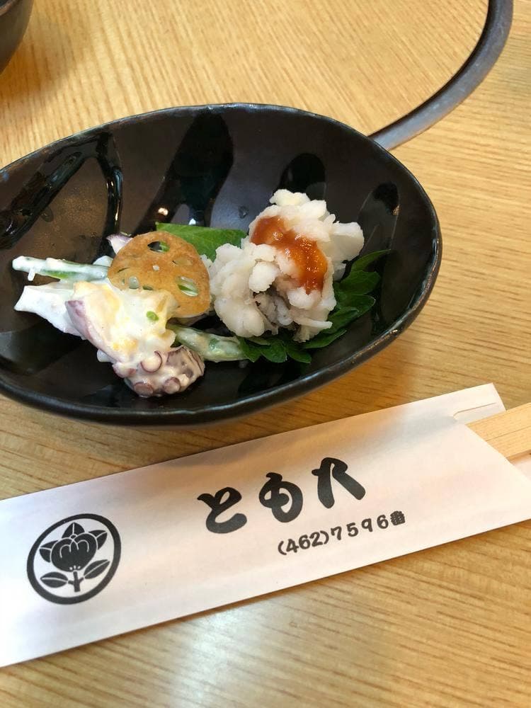 とも八