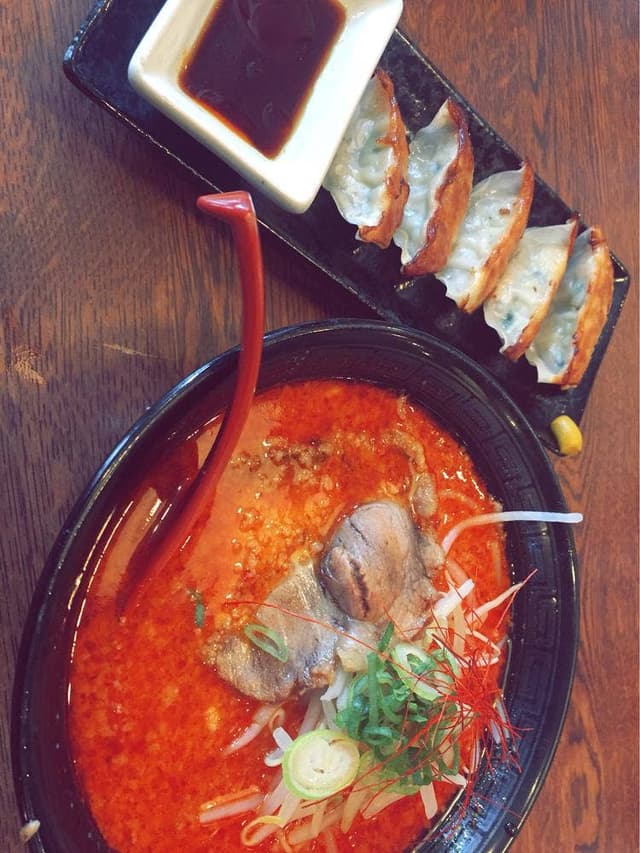 ごぞうらぁめん 鶴市店 - サブ画像2