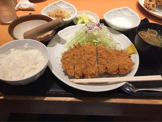 とんかつや漫遊亭 - サブ画像2