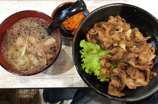肉のヤマキ商店 イオンモール伊丹店 - サブ画像1
