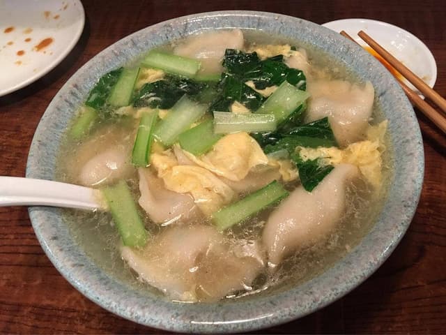 龍盛餃子館 小伝馬町店 - サブ画像1