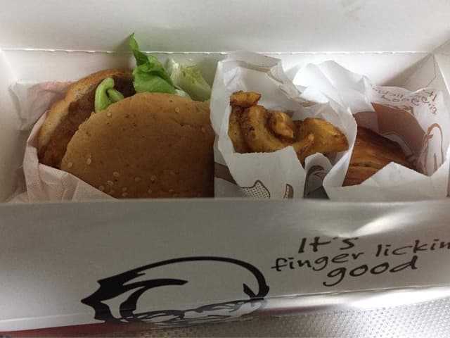 ケンタッキーフライドチキン ヨークベニマル石岡店 - サブ画像1