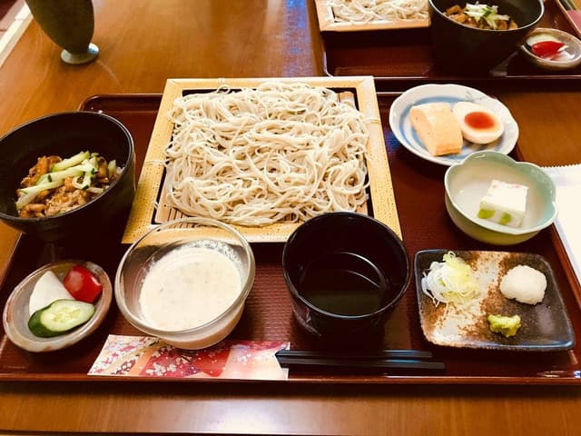 蕎麦・甘味処 鳴瀧園 ふくろう亭 - サブ画像2