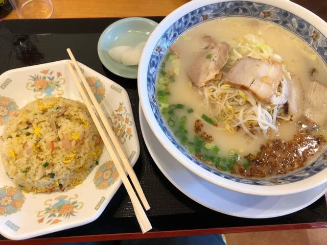 ざぼんラーメン サンライフ店 - サブ画像3