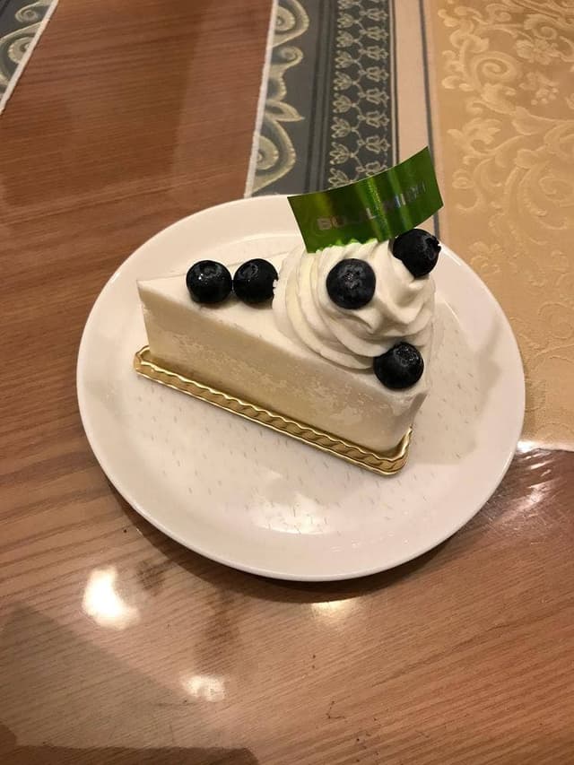 ブールミッシュ ペリエ稲毛店 - サブ画像1