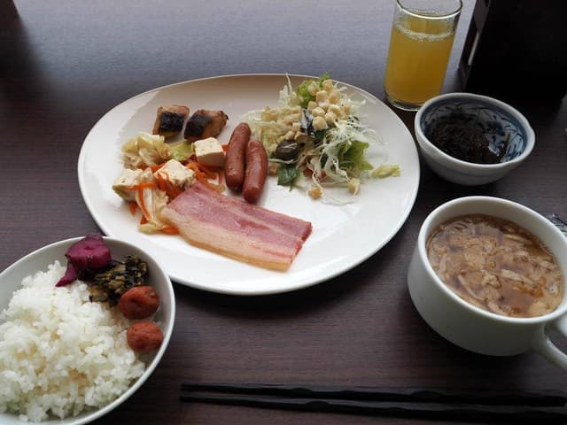 Seaside Ristorante ベストウェスタン沖縄幸喜ビーチ - サブ画像1