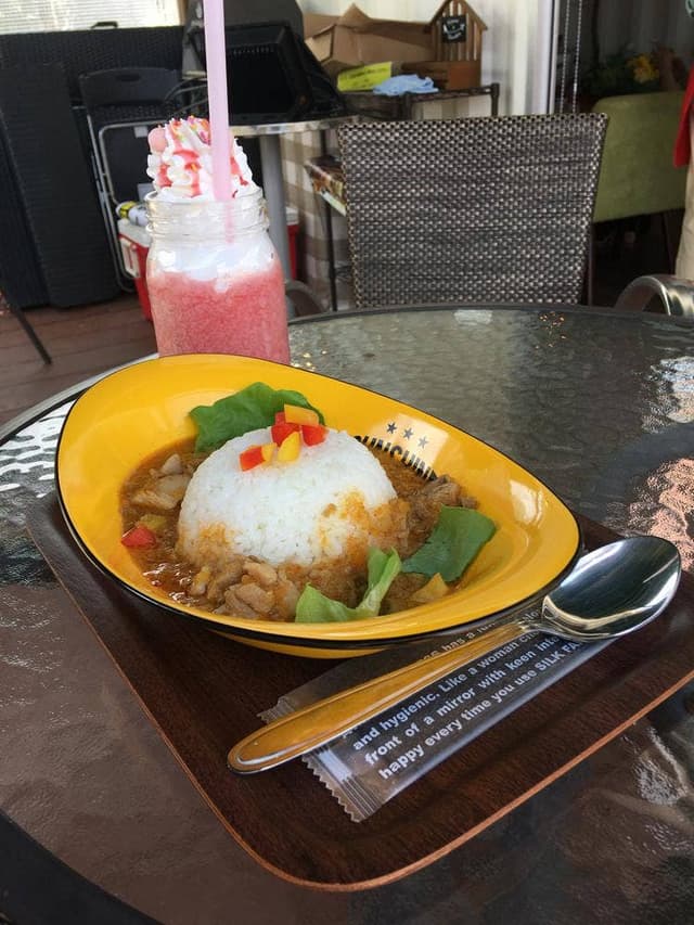 POLE POLE CAFE - サブ画像1