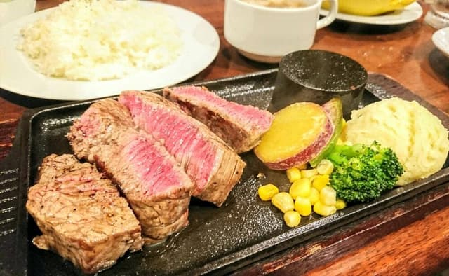 CAFE DINING&STEAK GOD TENDER 高畑店 - サブ画像3