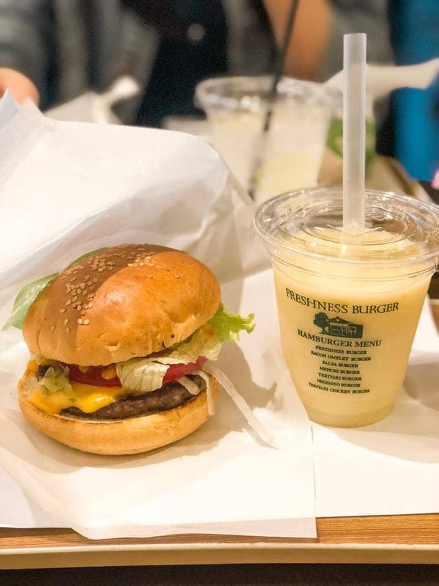 フレッシュネスバーガー 西早稲田店 - サブ画像2