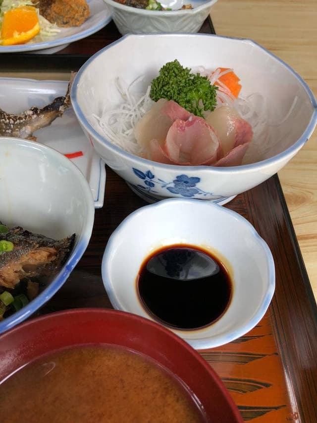 神越渓谷食堂 - サブ画像3
