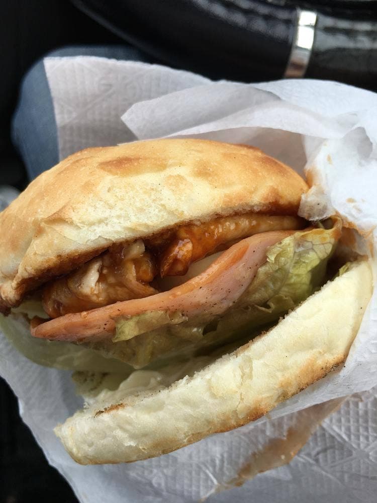 からつバーガーとコーヒーの店 唐津うまかもん市場店