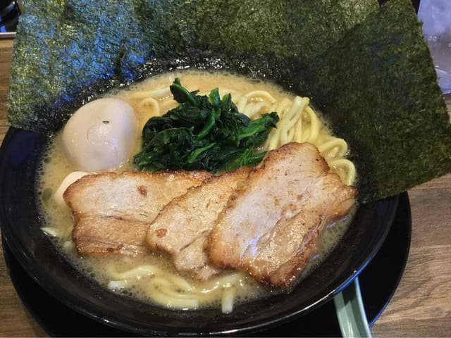 横浜家系濃厚とんこつラーメン 本気家 - サブ画像3