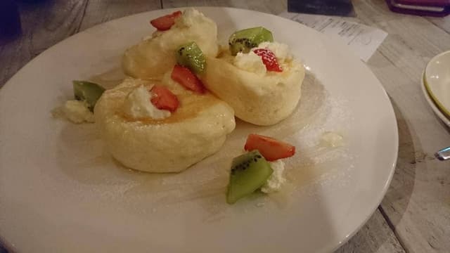 フラッフィーパンケーキ&カフェ 小山ロブレ - サブ画像1