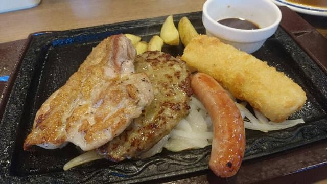 ステーキガスト 豊橋藤沢店 - サブ画像1